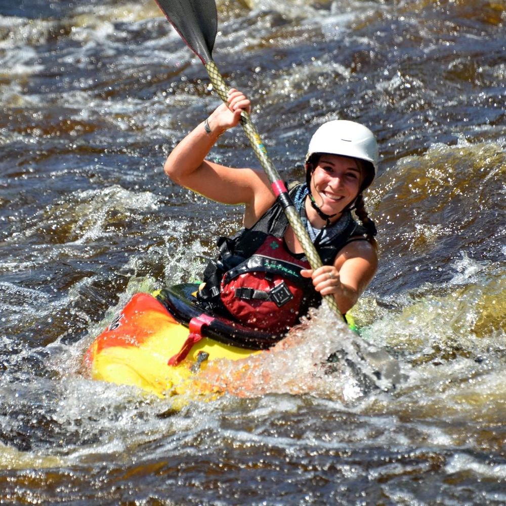Meet your Posher, April